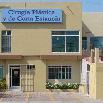Clínica de Cirugía Plástica y de Corta Estancia Dr. J. Jesús Domínguez G.