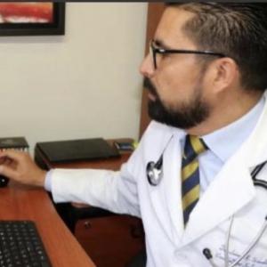 Dr. Jaime Alfonso Santiago Hernández - Cardiólogo